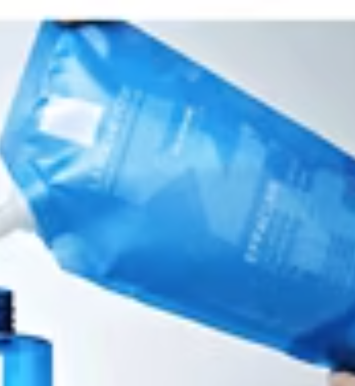La Roche-Posay Effaclar Purifying Foaming Gel Cleanser for Oily, Blemish-Prone Skin 400ml